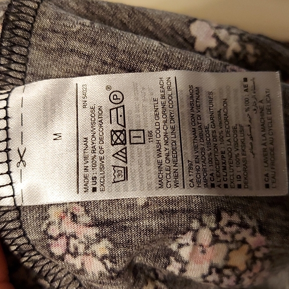 Maternity top, Old Navy M - Picture 6 of 6